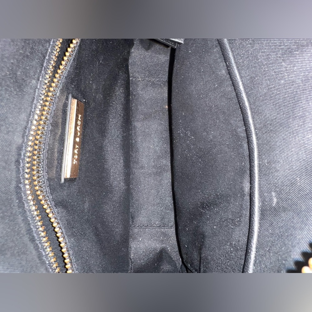 Tory Burch Fleming Soft Camera Bag - Black - Picture 10 of 11
